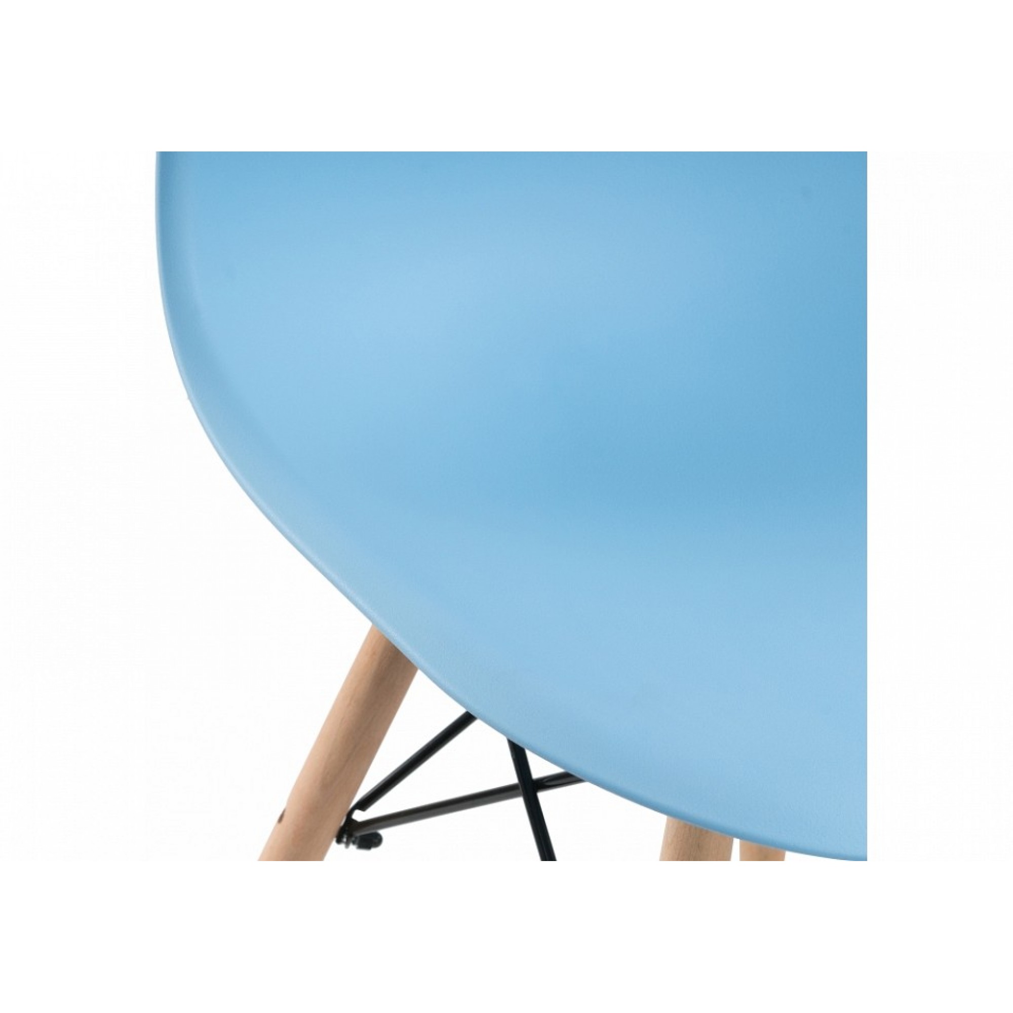 Стул Eames PC-015    WO_11898